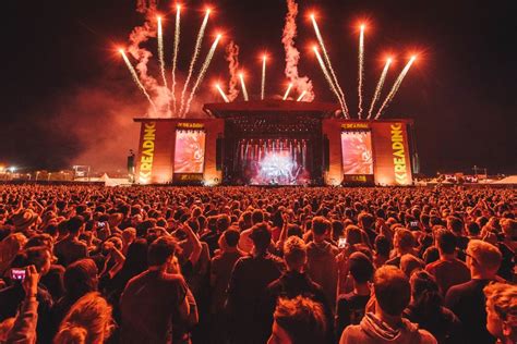 East reading festival - Reading Festival rolls into town next week and residents are being reminded to plan ahead as shops, public transport and roads will be a lot busier than usual. Festival Republic’s Reading Festival returns from Friday 26 August through to Sunday 28 August, with just over 100,000 revellers expected to attend the three …